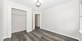 4960 CLARENDON Terrace Gallery 29