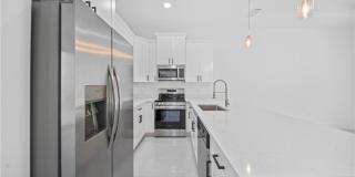 1502 Gretchen Avenue S Gallery 15
