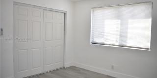 900 Northwest 8th Avenue Gallery 12