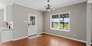 8617 Jonquil Gallery 13