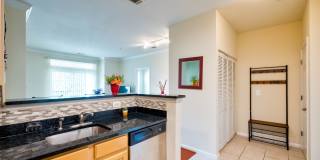 Elegant 2BD Condo with Unbeatable Access & Premium Features in Arlington w/ Parking! Elegant 2BD Condo with Unbeatable Access & Premium Features in Arlington w/ Parking! Gallery 9