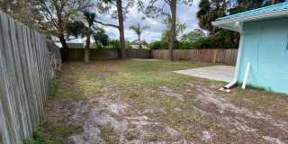 Cozy Bungalow Gallery 11