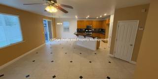 Available Now!!Top Of The Line 4 Bedroom Two Story Home!!! Gallery 12