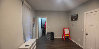 626 Taylor St NE Gallery 14