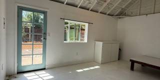 *Charming 2 Bedroom Home in Roseville’s Historic District with Bonus Detached Space* Gallery 17