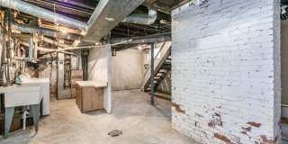 Gorgeous 3 Bedroom House in Beechview available July 1! Gallery 16