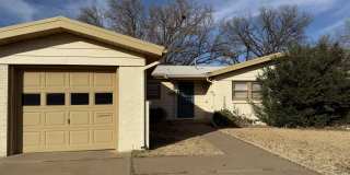 2418 48th Street Gallery 1