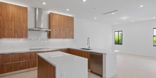 19602 NE 14 CT Gallery 46