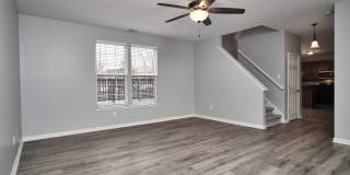 4BDRM, 3.5BA w/Fenced Yard in Sedona Woods! $2900/mo Gallery 21