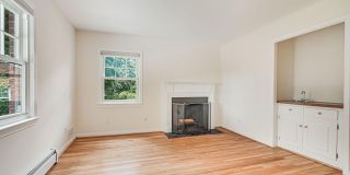 6018 ONONDAGA Road Gallery 32