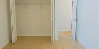 Charming 2BR Duplex in North Port Gallery 8