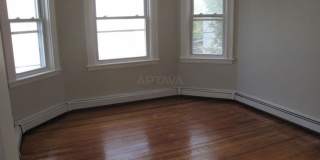 211 Elm St. Gallery 7