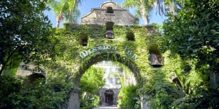 Main+Nine Gallery 20