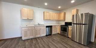 822 Adams Court - 611 Gallery 1