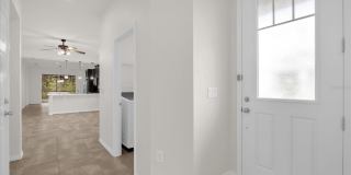2444 VARENNA Loop 2444 VARENNA Loop Gallery 3