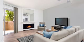 eaves Old Town Pasadena Gallery 4