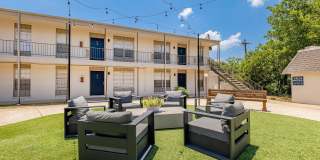 Villas at 1404 Apartments Gallery 4