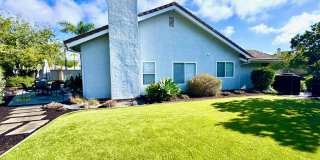 FOR RENT Call For Availability 3Br/3Ba 2128 Sqft Fully Furnished Del Mar Heights Vacation Home, Close to Del Mar Races and Beach Gallery 58