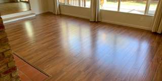 Spacious house with hardwood, handicap ramps, pet friendly, large garden with fruit trees Spacious house with hardwood, handicap ramps, pet friendly, large garden with fruit trees Gallery 3