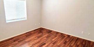 Modern Open Concept 3 Bedroom 2 Bath with Solar. Gallery 13