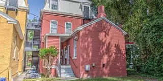 256 Greene Street Gallery 2