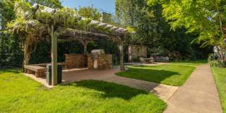 Uptown Lake Oswego Gallery 65