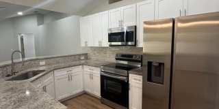 Spacious 4 Bedroom Home in Pine Grove! Gallery 5