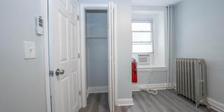 201 DUPONT STREET Gallery 23