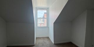 2br Bloomfield townhome Gallery 5