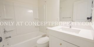 The Ivy on 5th Gallery 124