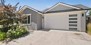 West Boise Bungalow with Modern Upgrades & Prime Location West Boise Bungalow with Modern Upgrades & Prime Location Gallery 1