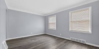 $1150 2 bedroom ranch Gallery 4