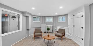 1115 MASSACHUSETTS Avenue NW Gallery 10