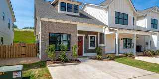 2 Bedroom with bonus office space! Gallery 1