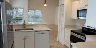9020 Lake Park Cir N Gallery 6