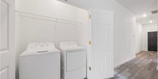 Charming 3BR Duplex in Lehigh Acres Gallery 4