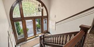 Rialto Court Apartments | MOVE-IN SPECIAL: ONE MONTH FREE RENT Gallery 3