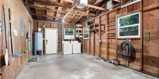 2052 Gruene Road Gallery 28