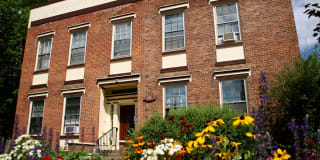 Skidmore Apartments Gallery 33