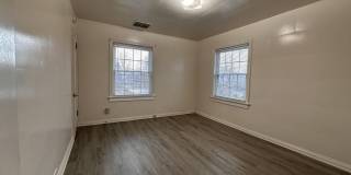 909 Lincoln Avenue Gallery 9