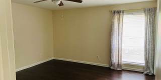 3 bedrooms /2 bath Condo Available Now Gallery 11