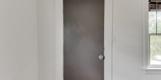 2111 N Linn Gallery 7