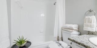 Silver Creek Apartments Gallery 32