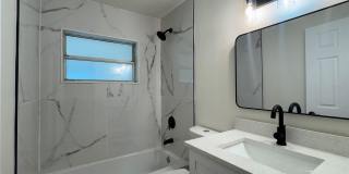 7224 VALIANT Court Gallery 6
