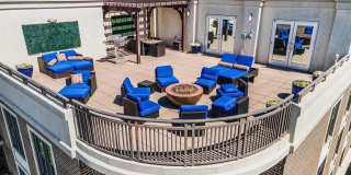 718 W Trade Street Gallery 22