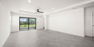 NEW VILLA HOME on the Golf Course Gallery 7