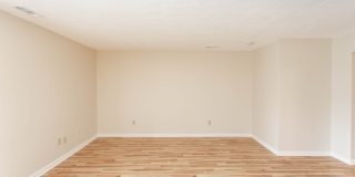 1527 Fairmont Street Gallery 15