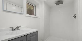 2802 Berwick Avenue Gallery 23