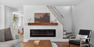 106 Van Dam Street Gallery 12