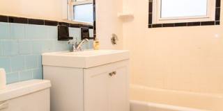 Pet Friendly, Garden Level Affordable Apartment in Brookline w ONE FREE Parking Spot, Heat, Hot Water all INCLUDED!   Most Utilities Gallery 10